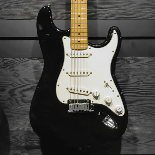 [중고] Fender USA - Standard Black 1995&#039;