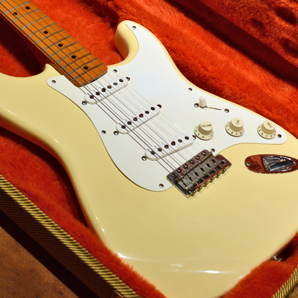 [중고] Fender USA Vintage &#039;57 Reissue Stratocaster 50th Anniversary Olympic White 1996&#039;