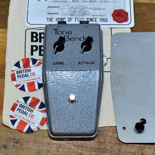 [중고] British Pedal Company Tone Bender MKII OC81D